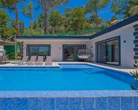 Kaş İslamlar'da Yeşilliklerde İçerisinde, Özel Havuzlu, Jakuzili Villa - 2