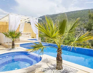 Kaş İslamlar'da Çekirdek Ailelere Uygun, Özel Havuzlu, Modern Villa - 5
