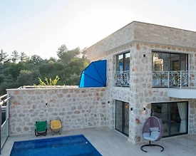 Kaş İslamlar'da Çekirdek Ailelere Uygun, Özel Havuzlu, İkiz Villa - 2