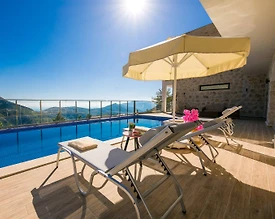 Kaş İslamlar'da Doğa ile İç İçe, Özel Havuzlu, 8 Kişilik Villa - 2