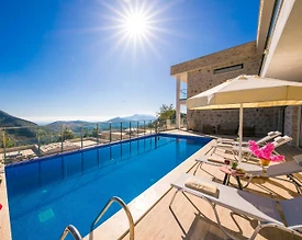 Kaş İslamlar'da Doğa ile İç İçe, Özel Havuzlu, 8 Kişilik Villa - 3