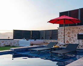 Kaş Üzümlü'de Çekirdek Ailelere Uygun, Özel Havuzlu, 5 Kişilik Villa - 2