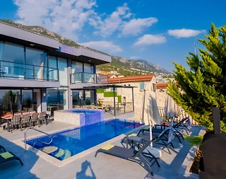 Kaş Kalkan'da Aile Gruplarına Uygun, Özel Havuzlu, Lüks Villa - 1