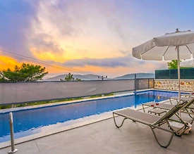 Kaş Kalkan'da Balayı Çiftlerine Uygun, Özel Havuzlu, Konforlu Villa - 3