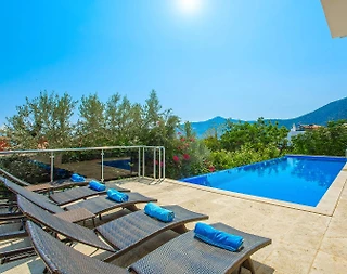 Kaş Kalkan'da Benzersiz Deniz Manzaralı, Özel Havuzlu, Geniş Villa - 3