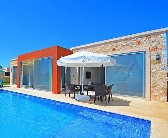 Kaş Kalkan'da Büyüleyici Deniz Manzaralı, Özel Havuzlu, Hamamlı Villa - 1