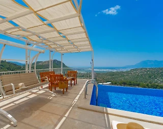 Kaş Üzümlü'de Muhteşem Doğa İçerisinde, Özel Havuzlu, Şık Villa - 5