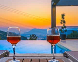 Kaş Kalkan'da Deniz Manzaralı, Özel Havuzlu, Jakuzili Villa - 3