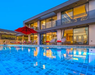 Kaş Kalkan'da Deniz Manzaralı, Özel Havuzlu, Jakuzili Villa - 1