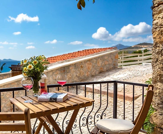 Kaş Kalkan'da Deniz Manzaralı, Merkezi Konumda, Kiralık Daire - 1