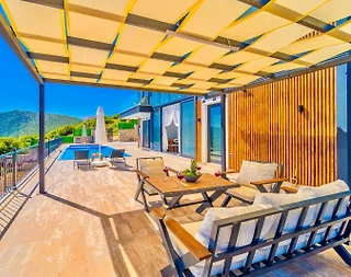 Kaş Kalkan'da Deniz Manzaralı, Modern Tasarımlı, Konforlu Villa - 4