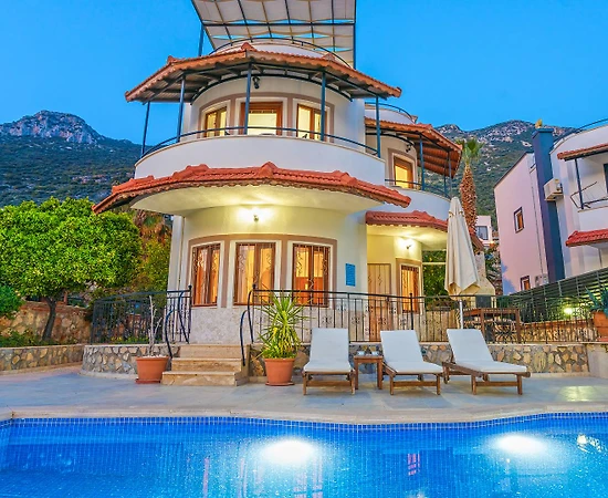 Kaş Kalkan'da Deniz Manzaralı, Özel Havuzlu, 3+1 Villa - 1