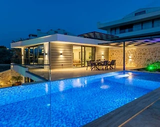 Kaş Kalkan'da Deniz Manzaralı, Özel Havuzlu, 6 Kişilik, Lüks Villa - 4