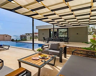 Kaş Kalkan'da Deniz Manzaralı, Özel Havuzlu, 6 Kişilik, Lüks Villa - 2