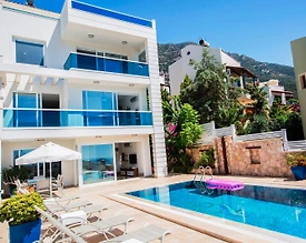 Kaş Kalkan'da Deniz Manzaralı, Özel Havuzlu, 8 Kişilik Villa - 2