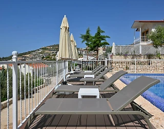 Kaş Kalkan'da Deniz Manzaralı, Özel Havuzlu, Ailelere Uygun Villa - 3