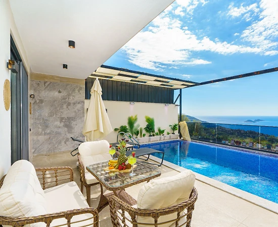 Kaş Kalkan'da Deniz Manzaralı, Özel Havuzlu, Balayı Villası - 1