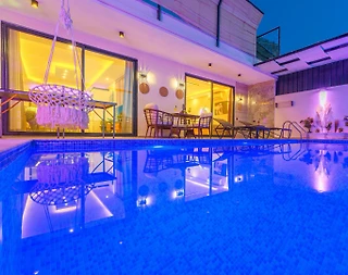 Kaş Kalkan'da Deniz Manzaralı, Özel Havuzlu, Balayı Villası - 1