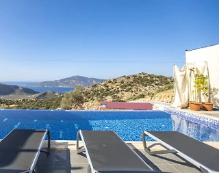 Kaş Kalkan'da Deniz Manzaralı, Özel Havuzlu, Jakuzili Villa - 2