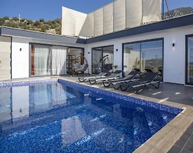 Kaş Kalkan'da Deniz Manzaralı, Özel Havuzlu, Jakuzili Villa - 3