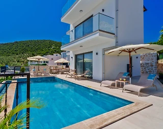 Kaş Kalkan'da Deniz Manzaralı, Özel Havuzlu, Jakuzili Villa - 5