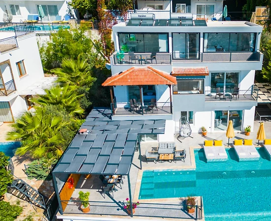 Kaş Kalkan'da Deniz Manzaralı, Özel Havuzlu, Jakuzili Villa - 1
