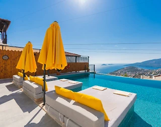 Kaş Kalkan'da Deniz Manzaralı, Özel Havuzlu, Jakuzili Villa - 1