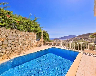 Kaş Kalkan'da Deniz Manzaralı, Özel Havuzlu, Kiralık Merkezi Villa - 5