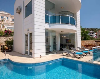 Kaş Kalkan'da Deniz Manzaralı, Özel Havuzlu, Konforlu Villa - 2