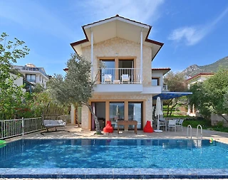 Kaş Kalkan'da Deniz Manzaralı, Özel Havuzlu, Lüks 4+1 Villa - 1