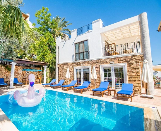 Kaş Kalkan'da Deniz Manzaralı, Özel Havuzlu, Lüks 5+1 Villa - 1