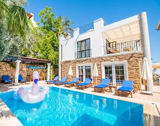 Kaş Kalkan'da Deniz Manzaralı, Özel Havuzlu, Lüks 5+1 Villa - 1