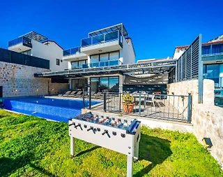 Kaş Kalkan'da Deniz Manzaralı, Özel Havuzlu, Lüks Villa - 1
