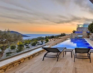 Kaş Kalkan'da Masalsı Deniz Manzaralı, Özel Havuzlu, Lüks Villa - 4