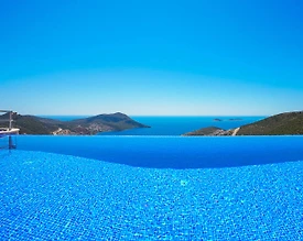 Kaş İslamlar'da Deniz Manzaralı, Sonsuzluk Havuzlu, Nezih Villa - 3