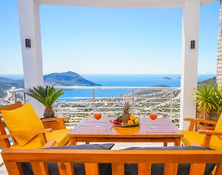 Kaş İslamlar'da Deniz Manzaralı, Sonsuzluk Havuzlu, Nezih Villa - 4