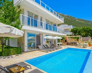 Kaş Kalkan'da Denize Yakın, Kalabalık Aileler İçin Uygun, Şık Villa - 3
