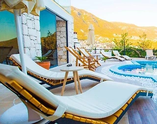 Kaş Kalkan'da Denize Yakın, Özel Havuzlu, Modern Tasarımlı Villa - 3