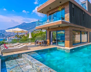 Kaş Kalkan'da Denize Yakın Konumda, Özel Havuzlu, Lüks Villa - 1