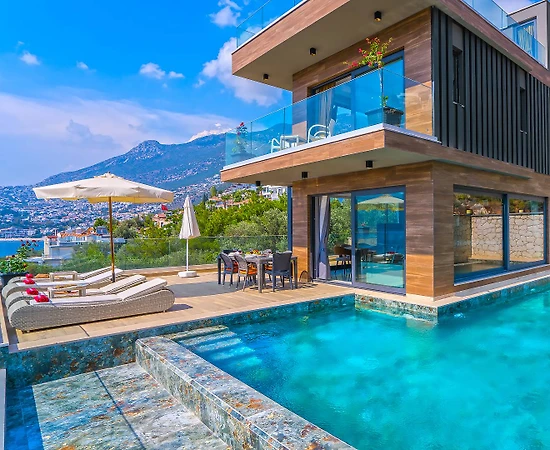 Kaş Kalkan'da Denize Yakın Konumda, Özel Havuzlu, Lüks Villa - 1