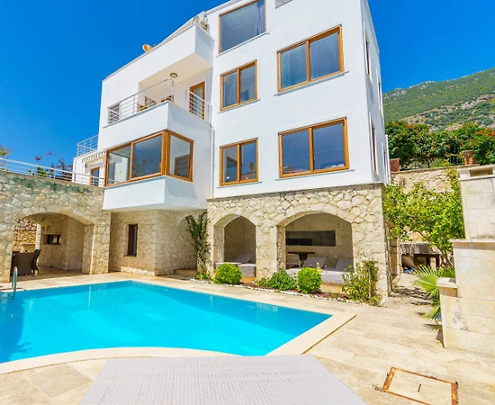 Kaş Kalkan'da Denize Yakın, Özel Havuzlu, 8 Kişilik Villa - 1