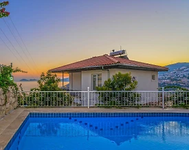 Kaş Kalkan'da Denize Yakın, Özel Havuzlu, Deniz Manzaralı Villa - 2