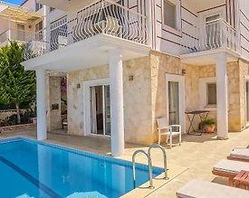 Kaş Kalkan'da Denize Yakın, Özel Havuzlu, Konforlu Villa - 2