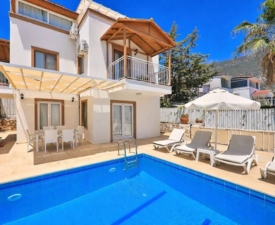 Kaş Kalkan'da Denize Yakın, Özel Havuzlu, Merkezi Villa - 1