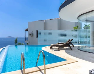 Kaş Kalkan'da Denize Yakın, Özel Havuzlu, Merkezi Villa - 2