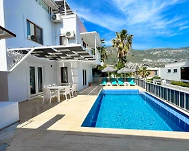 Kaş Kalkan'da Denize Yakın, Özel Havuzlu, Merkezi Villa - 3
