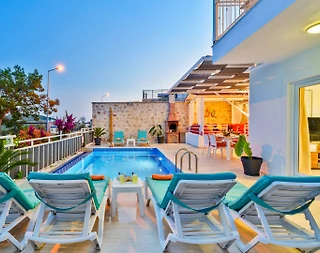 Kaş Kalkan'da Denize Yakın, Özel Havuzlu, Merkezi Villa - 4