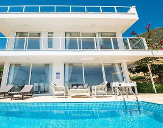 Kaş Kalkan'da Denize Yakın, Kalabalık Aileler İçin Uygun, Şık Villa - 5