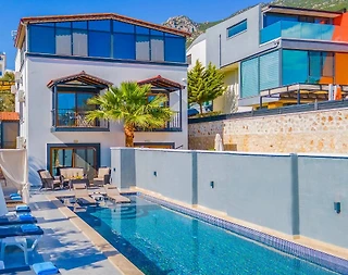 Kaş Kalkan'da Denize Yürüme Mesafesinde, Özel Havuzlu, Tatil Villası - 2