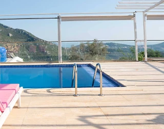 Kaş İslamlar'da Doğa İle İç İçe, Özel Havuzlu, Otantik Villa - 2
